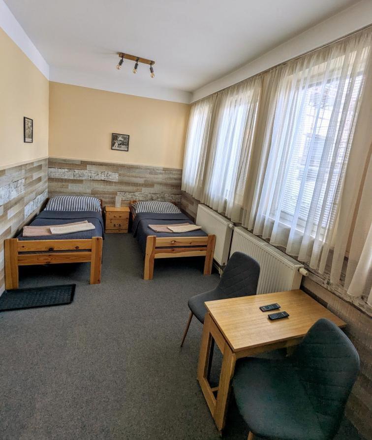 Hotel Alfa Trutnov Bagian luar foto